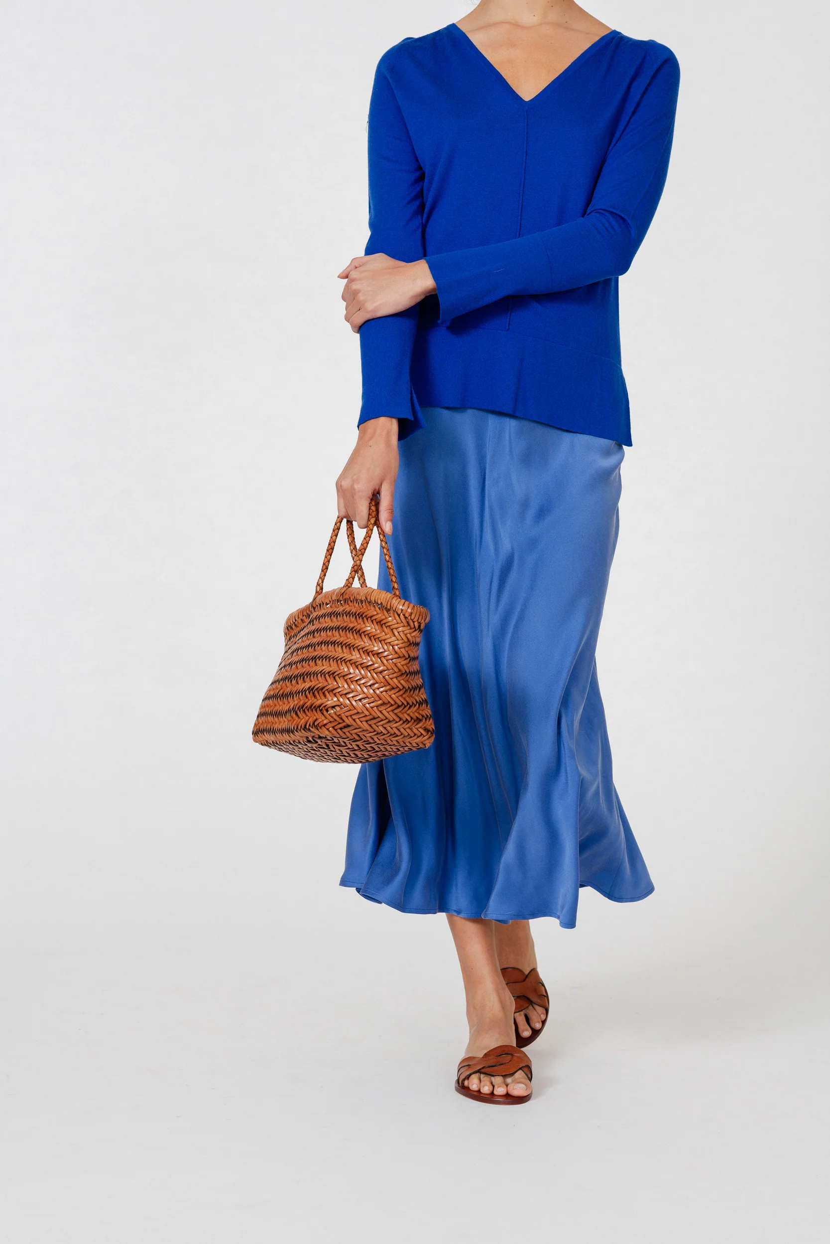 Triple Jump Small Tan Black Edge - Image 3